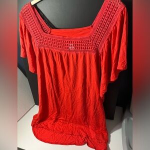 Old Navy Women’s Plus Sized Coral Short Sleeved Square neck top & flutter sleeve